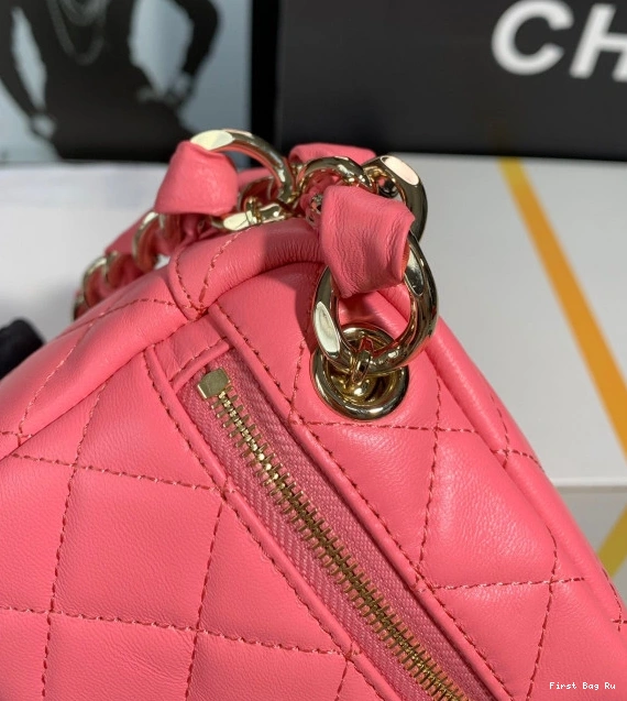 Firstbag Ru CHANEL CHANELUTCH WITH HANDLE 0819